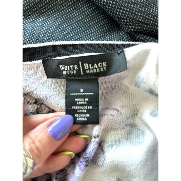 WHITE HOUSE BLACK MARKET 3/4 Sleeve Sparkle Detail Floral Cardigan Size S - Picture 4 of 5